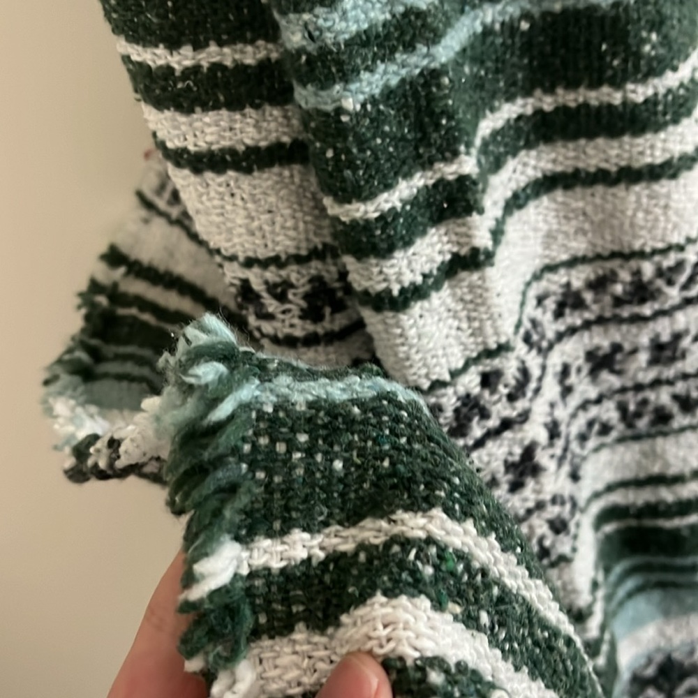 Earth Ragz Striped Blanket Falsa Mexico - Picture 3 of 6